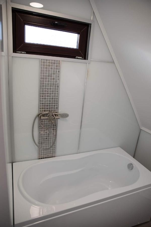 Cabana La Bica Magureni Bagian luar foto